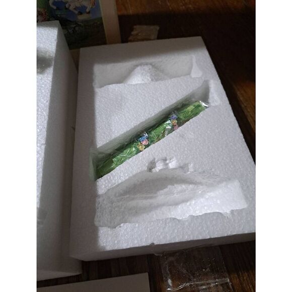 New Vintage 9" Musical Animated Rabbit Easter Bunny Carousel Figurine Music Box - Picture 7 of 8